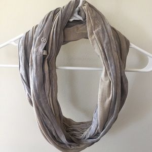 Lululemon Infinity Scarf